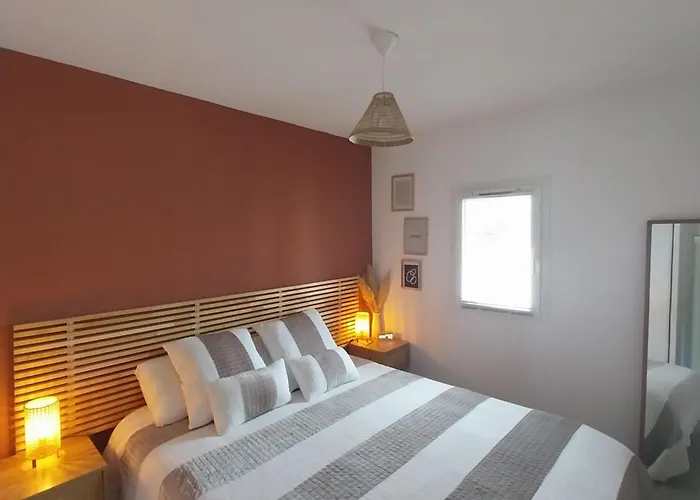 Apartment Superbe T2, Terrasse, Piscine Et Parking, Eden Roc Ii *